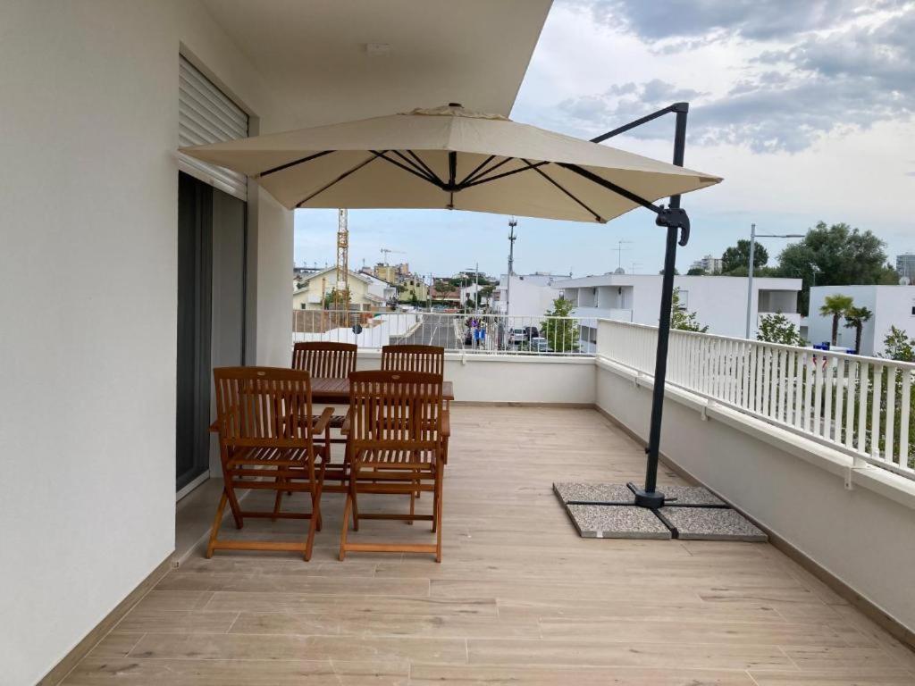 Residence Blumar 2 Lido di Jesolo Eksteriør billede